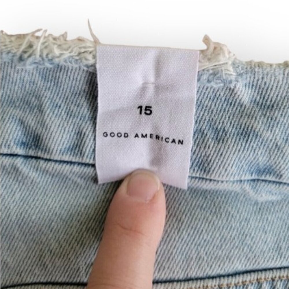 Good American Good Heritage Light Wash Cropped Jeans Size 15 Mid Rise Straight - Picture 8 of 13
